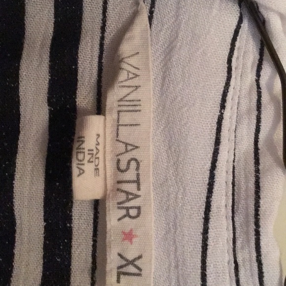 Shirt - Picture 2 of 3